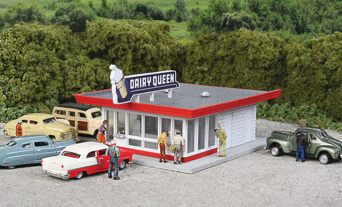 Walthers Cornerstone 1/160 N Scale - Vintage Dairy Queen